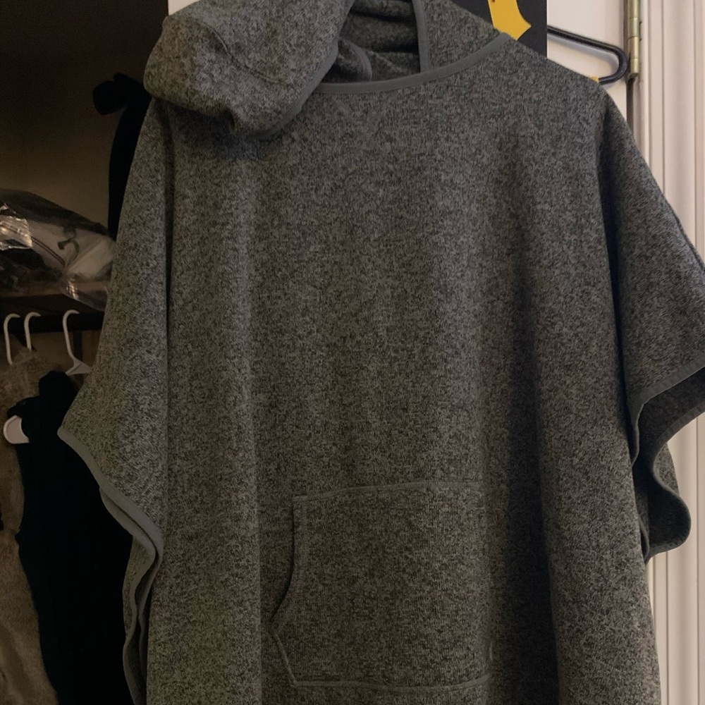 Gray Eddie Bauer Shaw